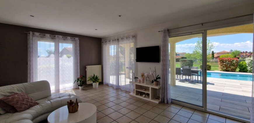 🏡 NOUVEAUTÉ – Maison familiale avec piscine à Veauche (132 m²)