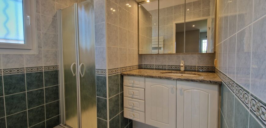 🏡 NOUVEAUTÉ – Maison familiale avec piscine à Veauche (132 m²)