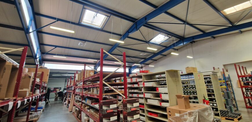 Bâtiment industriel de 1 255 m² – Quartier Monthieu, Saint-Étienne