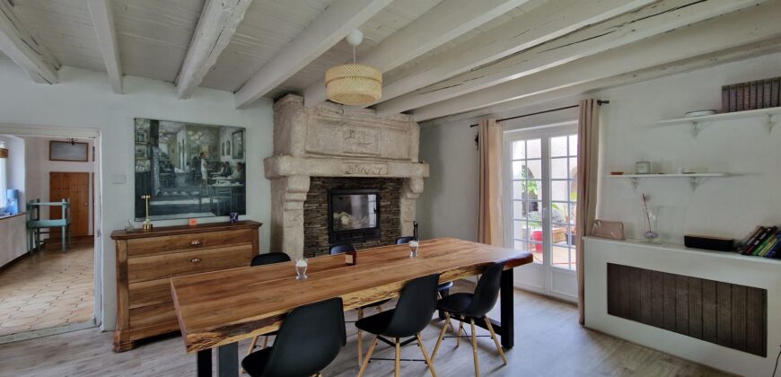 À vendre – Magnifique maison ancienne rénovée – Saint-Marcellin-en-Forez