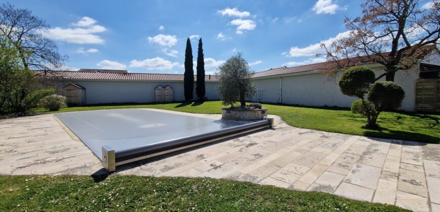 À vendre en exclusivité – Propriété de caractère – Montrond-les-Bains