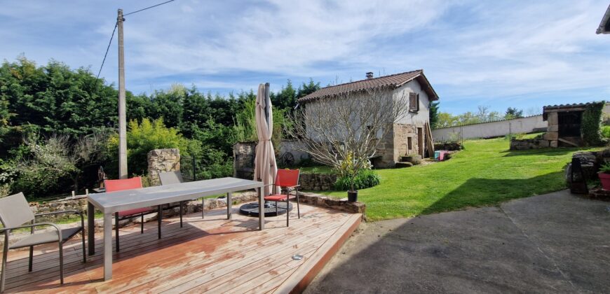 À vendre en exclusivité – Propriété de caractère – Saint-Martin-Lestra