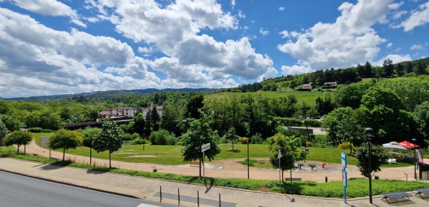À vendre en exclusivité – Plateau à aménager – Boën-sur-Lignon